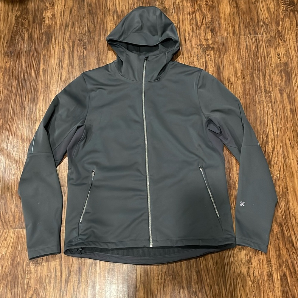 Lululemon Men’s Hooded Full Zip Outdoor Jacket dark gray size XL